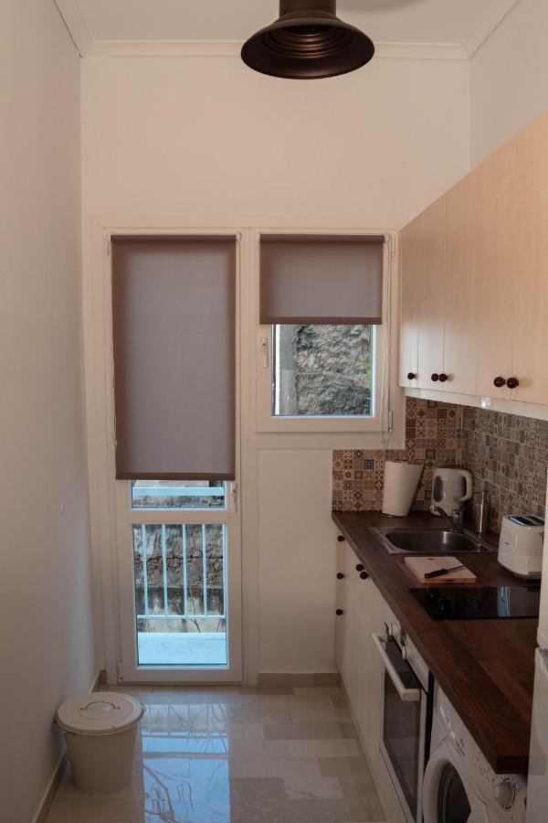 Cosy And Central Home In Athene Buitenkant foto